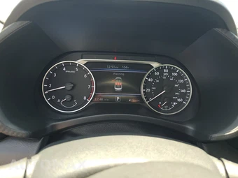 2025 Nissan Sentra SR – miniatura 12