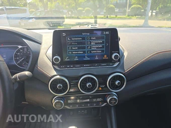 2025 Nissan Sentra SR - miniatura 7