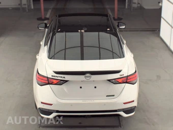 2025 Nissan Sentra SR - miniatura 5