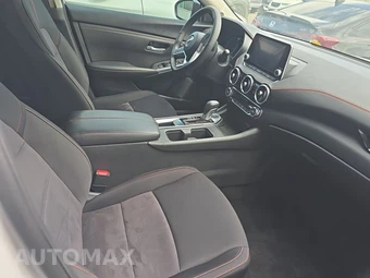 2025 Nissan Sentra SR - miniatura 8