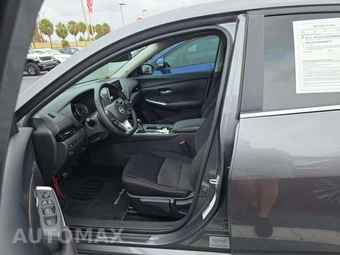 2025 Nissan Sentra SR – miniatura 6