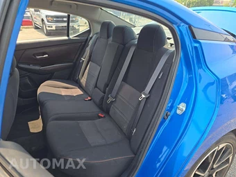 2025 Nissan Sentra SR – miniatura 13