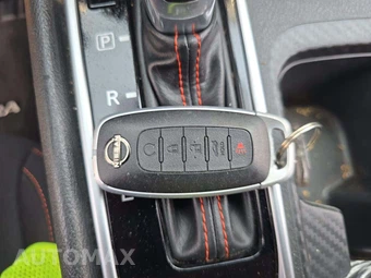 2025 Nissan Sentra SR – miniatura 8