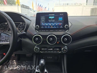 2025 Nissan Sentra SR – miniatura 8