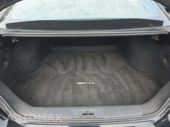 2025 Nissan Sentra SR – miniatura 11