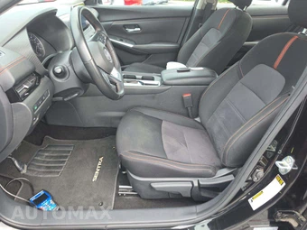 2025 Nissan Sentra SR – miniatura 3