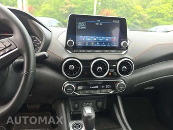 2025 Nissan Sentra SR – miniatura 7