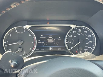 2025 Nissan Sentra SR – miniatura 12