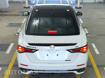 2025 Nissan Sentra SR – miniatura 5