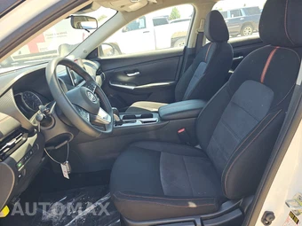 2025 Nissan Sentra SR – miniatura 7