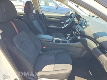 2025 Nissan Sentra SR – miniatura 8