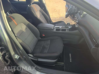 2025 Nissan Sentra SR – miniatura 18