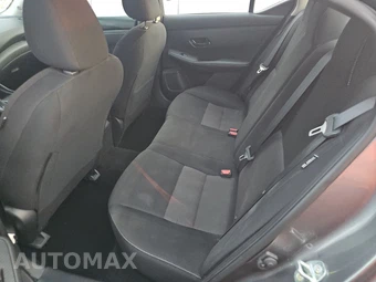 2025 Nissan Sentra SV – miniatura 13