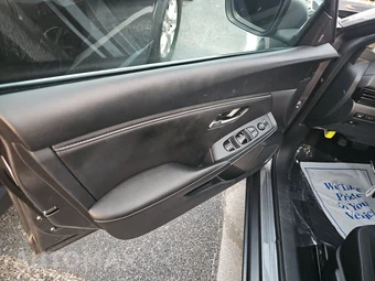 2025 Nissan Sentra SV – miniatura 9