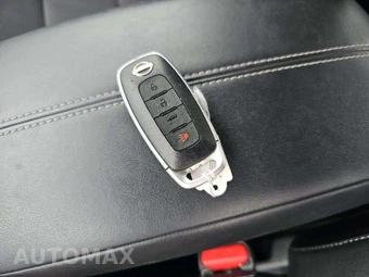 2025 Nissan Sentra SV – miniatura 8
