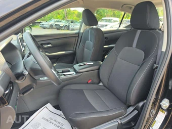 2025 Nissan Sentra SV – miniatura 6