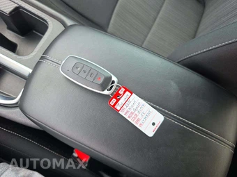 2025 Nissan Sentra SV – miniatura 8