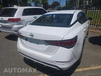 2025 Nissan Sentra SV – miniatura 3