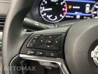 2025 Nissan Sentra SV - miniatura 18