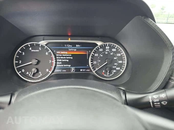2025 Nissan Sentra SV – miniatura 9