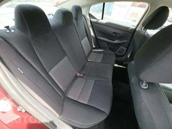 2025 Nissan Sentra SV – miniatura 16