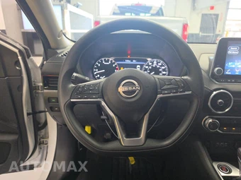 2025 Nissan Sentra SV - miniatura 10