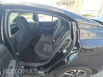 2025 Nissan Sentra SV - miniatura 10