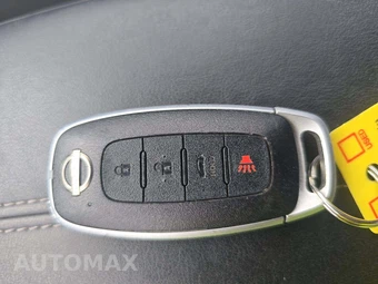 2025 Nissan Sentra SV - miniatura 8