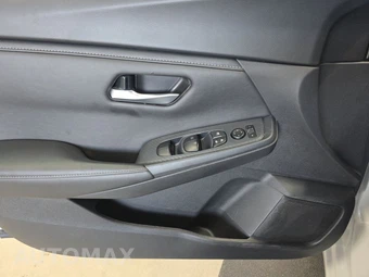 2025 Nissan Sentra SV – miniatura 9