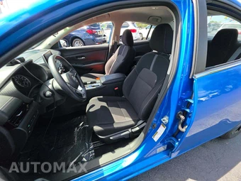 2025 Nissan Sentra SV – miniatura 6