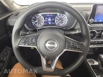 2025 Nissan Sentra SV - miniatura 10