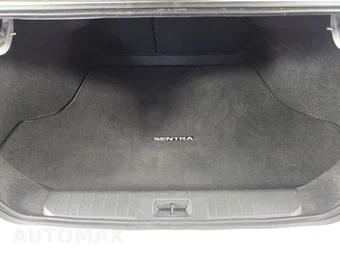 2025 Nissan Sentra SV - miniatura 17