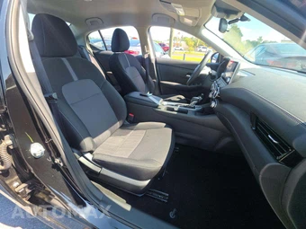 2025 Nissan Sentra SV – miniatura 18