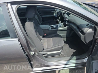 2025 Nissan Sentra SV - miniatura 8