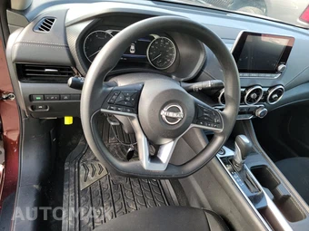 2025 Nissan Sentra SV - miniatura 10