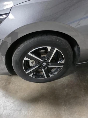 2025 Nissan Sentra SV - miniatura 11