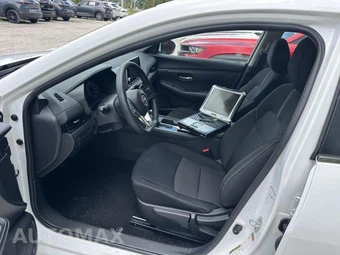2025 Nissan Sentra SV - miniatura 3