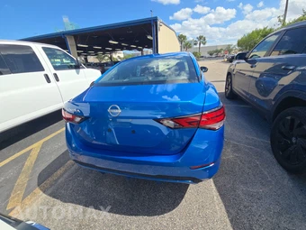 2025 Nissan Sentra SV – miniatura 5