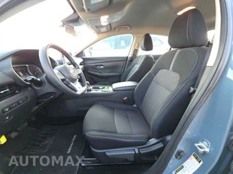 2025 Nissan Sentra SV – miniatura 13