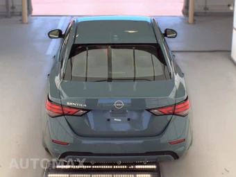 2025 Nissan Sentra SV – miniatura 6