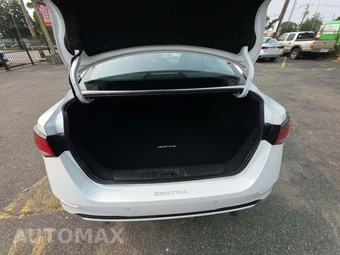 2025 Nissan Sentra SV – miniatura 14