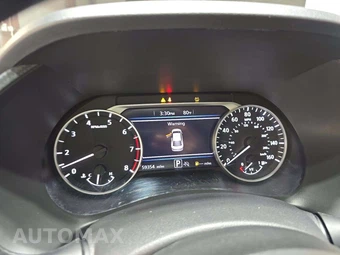 2025 Nissan Sentra SV - miniatura 9