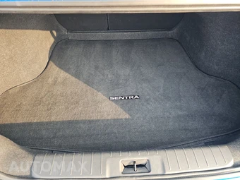 2025 Nissan Sentra SV - miniatura 23