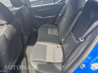 2025 Nissan Sentra SV – miniatura 4
