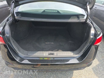 2025 Nissan Sentra SV - miniatura 17