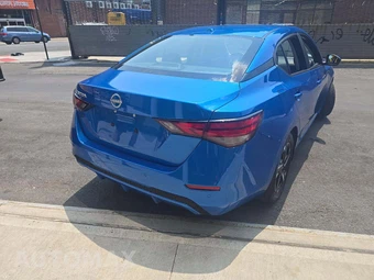 2025 Nissan Sentra SV – miniatura 3