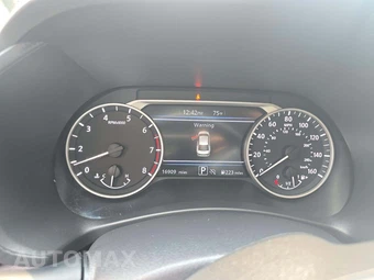 2025 Nissan Sentra SV – miniatura 9