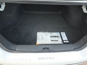 2025 Nissan Sentra SV - miniatura 16