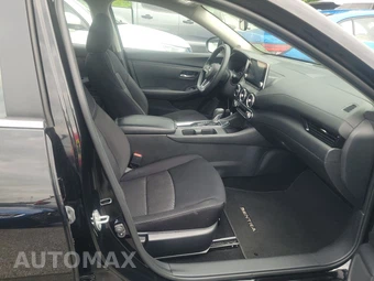 2025 Nissan Sentra SV – miniatura 8