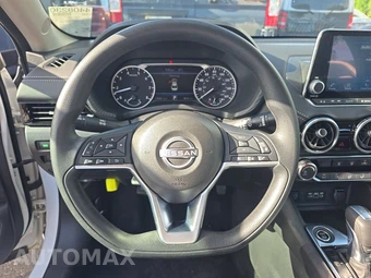 2025 Nissan Sentra SV – miniatura 10